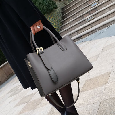 One Shoulder Western Style Portable Bag