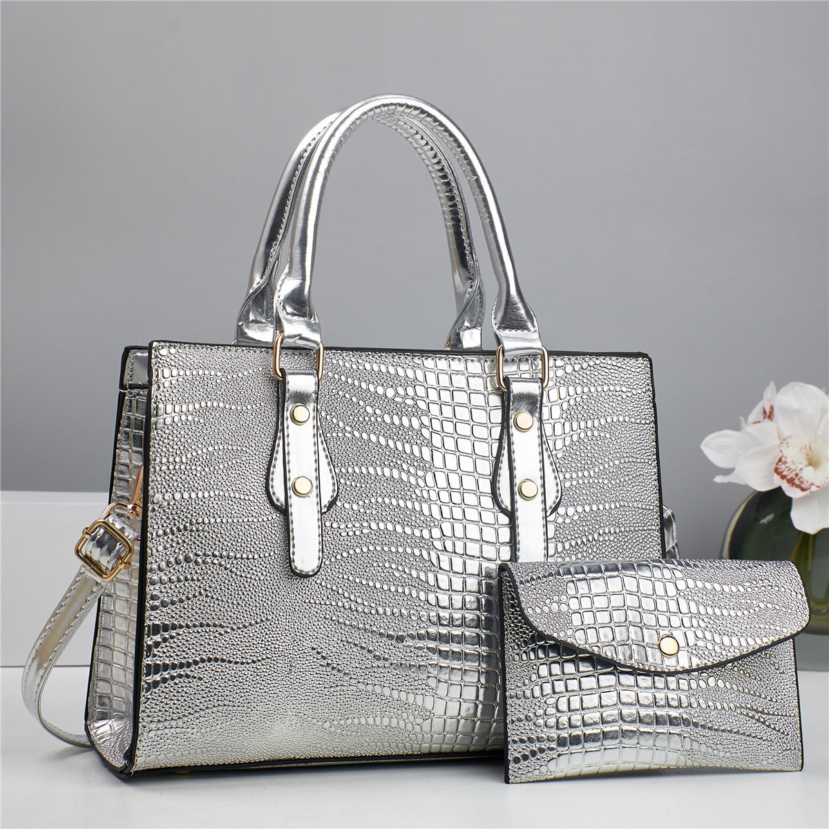 European And American New Commuter Shoulder Bag