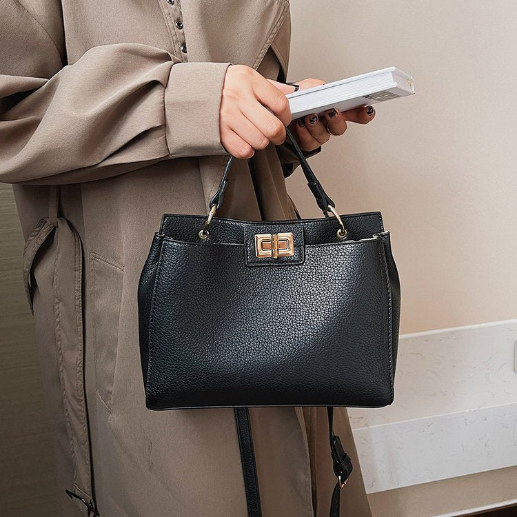 Large Capacity Simple Stylish Good Texture  Bag
