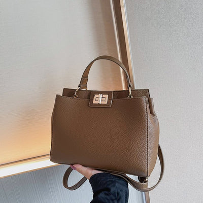 Large Capacity Simple Stylish Good Texture  Bag