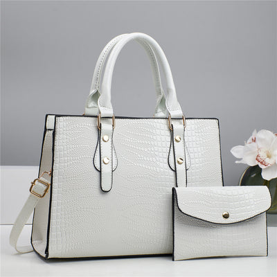 European And American New Commuter Shoulder Bag