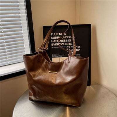 Fashionable Large-capacity One-shoulder  Bag